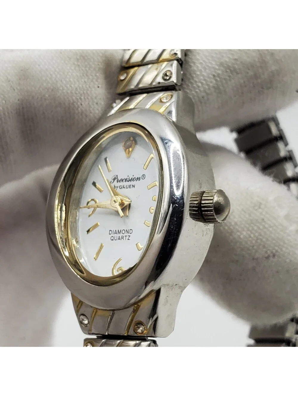 Gruen Precision Diamond Womens Watch  Silver Tone 18mm New Battery
